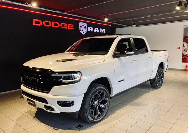 mazowieckie Dodge RAM cena 519900 przebieg: 15, rok produkcji 2022 z Sobótka